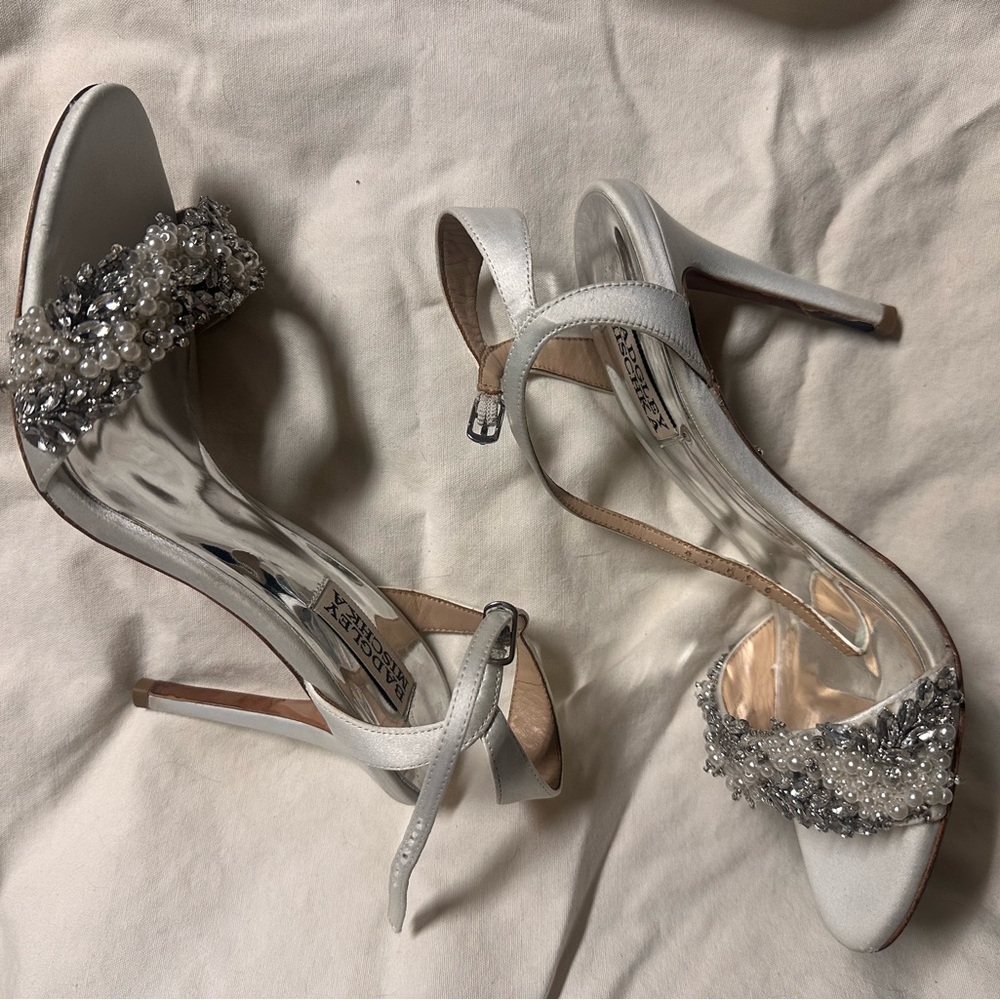 Badgley Mischka -Katy Springtime stilettos Silver Embellished Heels Ankle-Strap